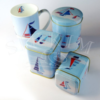 Puszka `Żagle` kwadratowa 100g